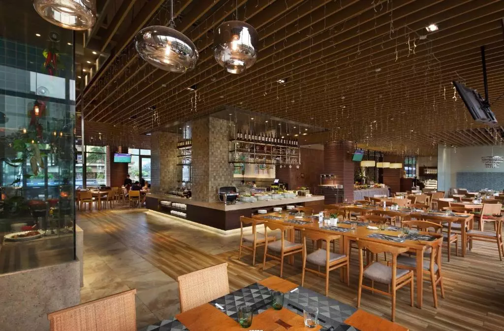 رستوران 2 هتل یونکای چین